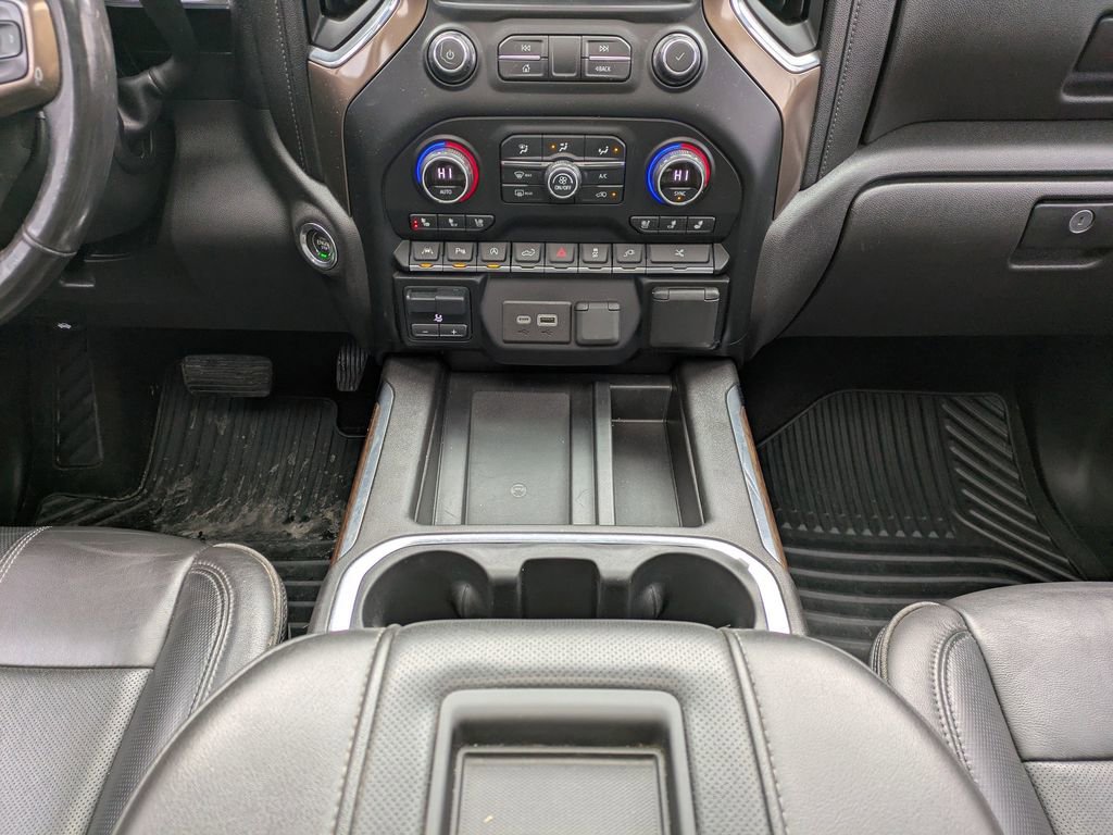 Used 2020 Chevrolet Silverado 1500 High Country w/ Technology Package image 20