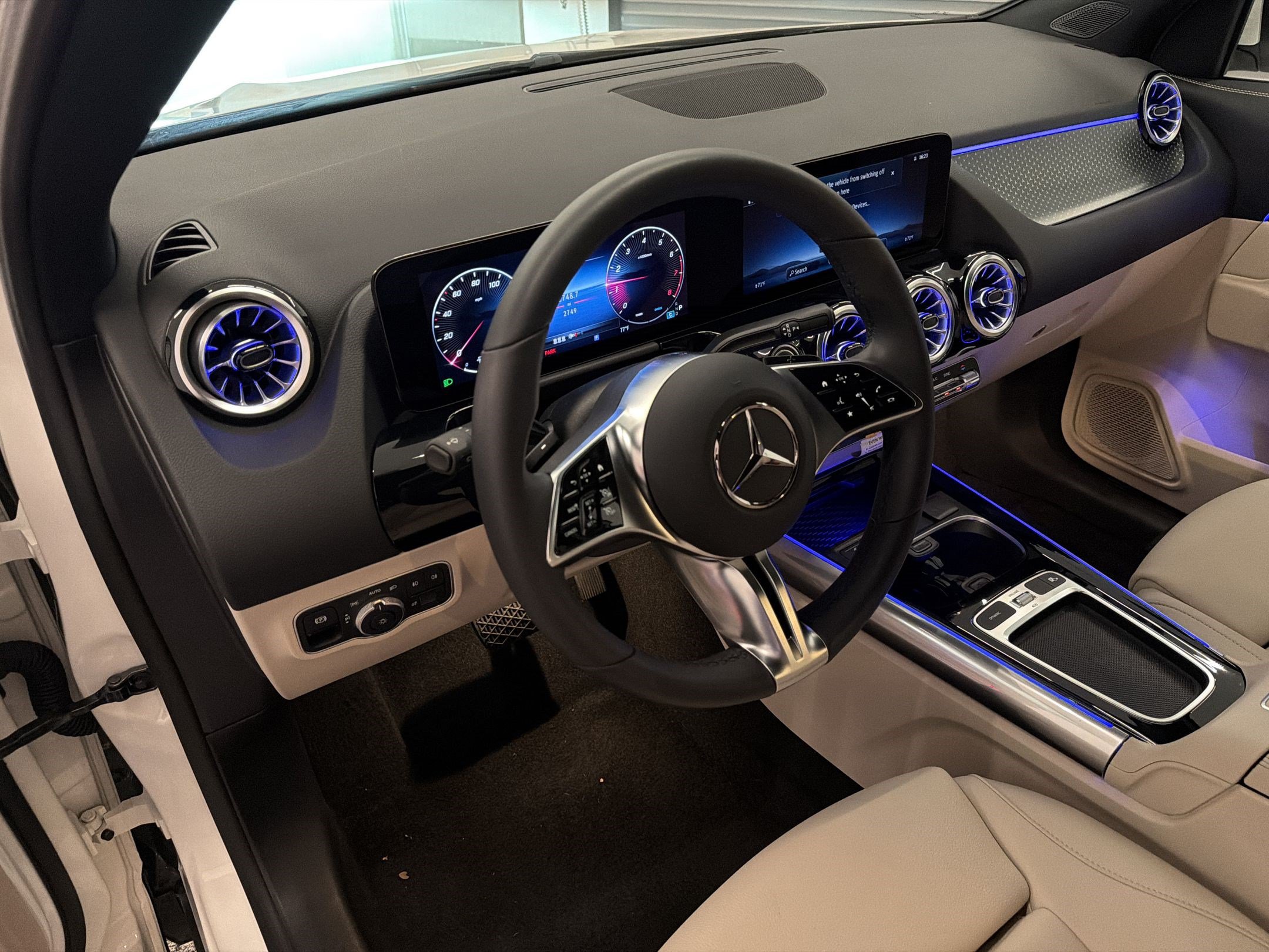 Certified 2026 Mercedes-Benz GLA 250 image 4