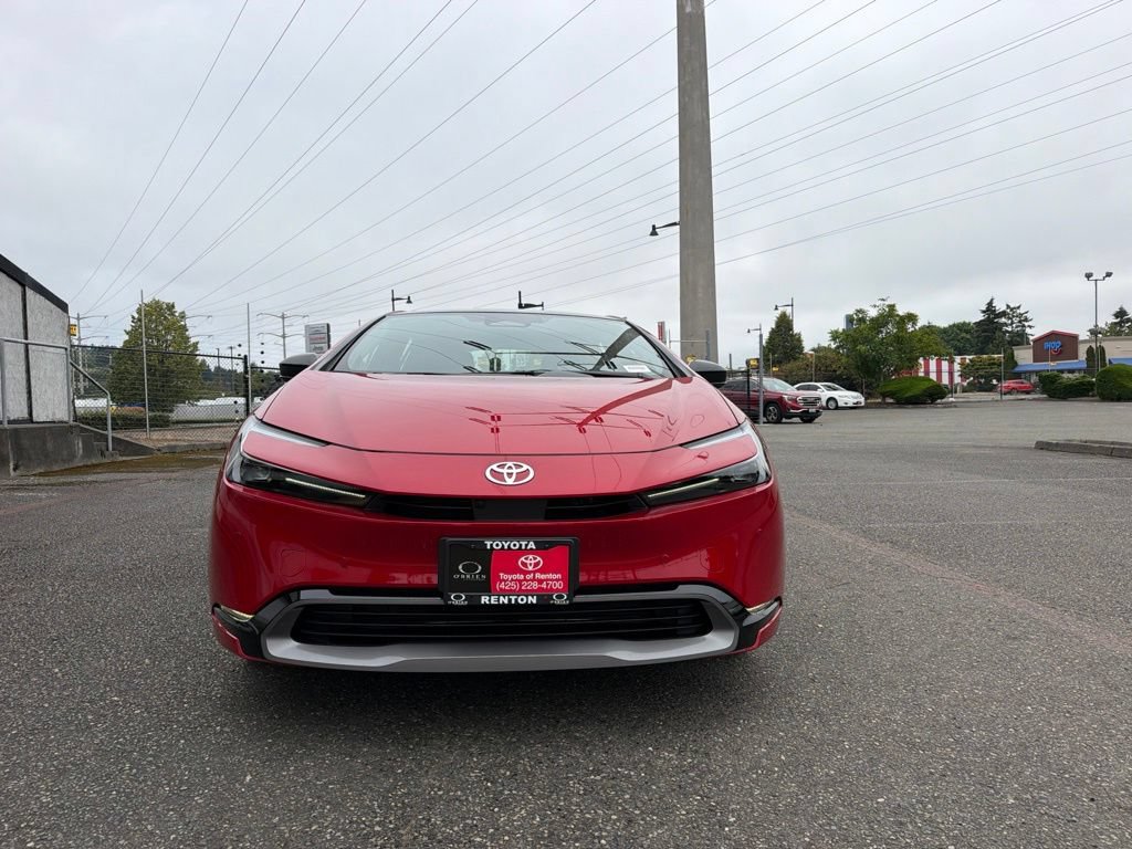 New 2027 Toyota Prius Limited AWD/4WD image 2