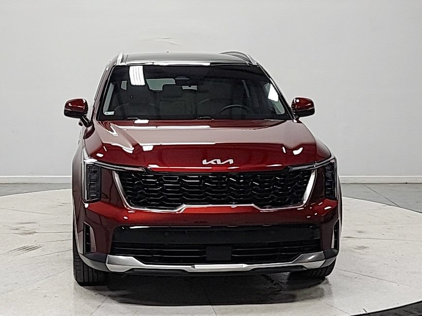 Used 2025 Kia Sorento S w/ Panoramic Sunroof Package FWD image 3