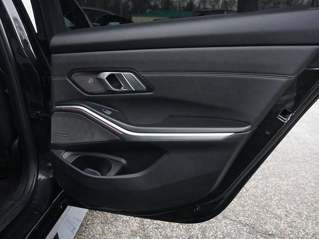 Used 2024 BMW M3 Competition w/ Premium Package image 23