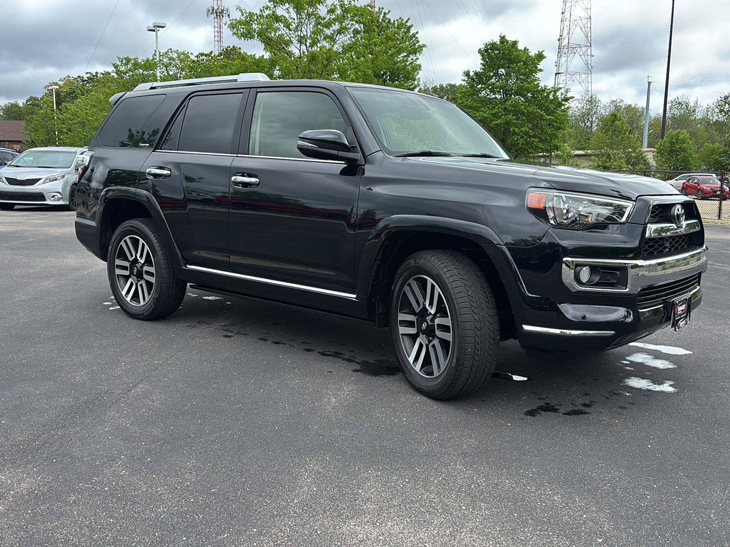Used 2018 Toyota 4Runner Limited AWD/4WD image 8