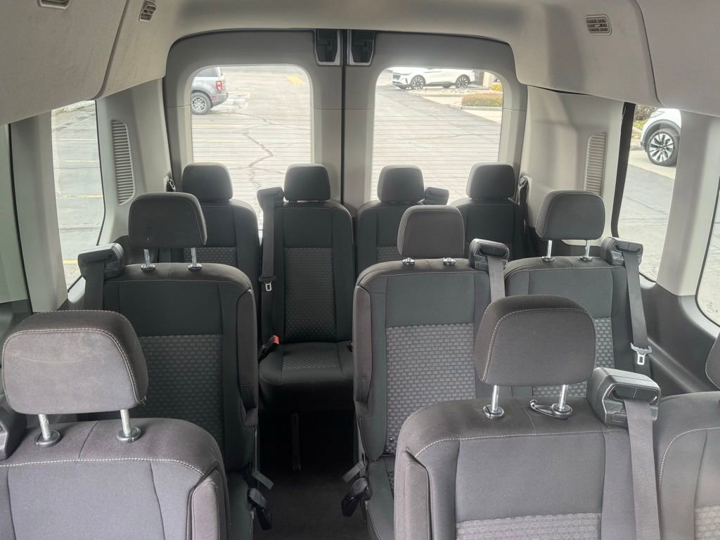 Used 2023 Ford Transit 350 XLT image 28