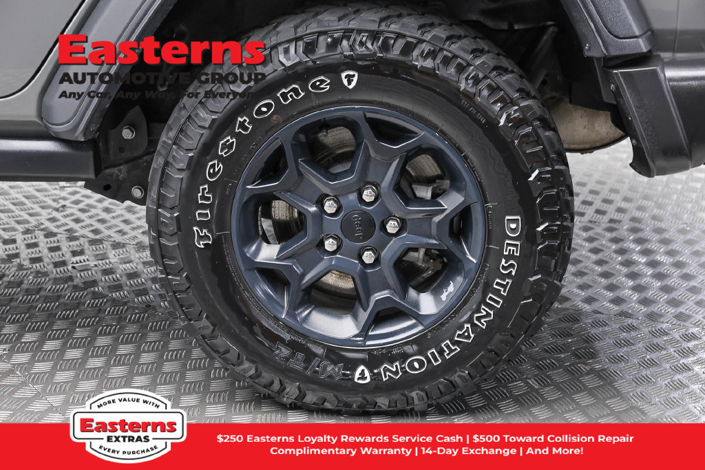Used 2023 Jeep Wrangler Unlimited w/ Cold Weather Group AWD/4WD image 9