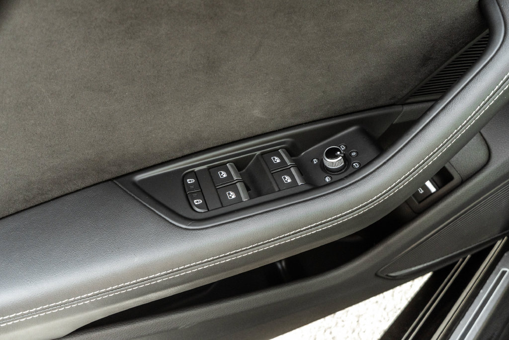 Used 2022 Audi S5 Premium Plus w/ Premium Plus Package AWD/4WD image 12
