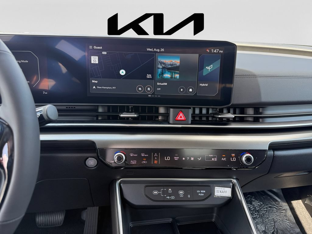 New 2027 Kia Carnival SX w/ Dark Edition Package FWD image 13