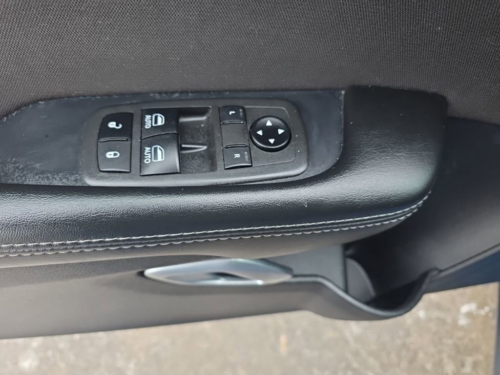 Used 2021 Dodge Challenger GT image 12