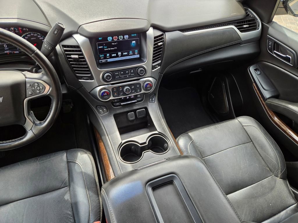 Used 2018 Chevrolet Suburban LT AWD/4WD image 16