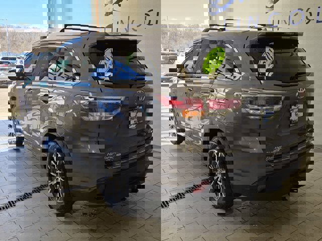 Used 2016 Toyota Highlander XLE AWD/4WD image 15