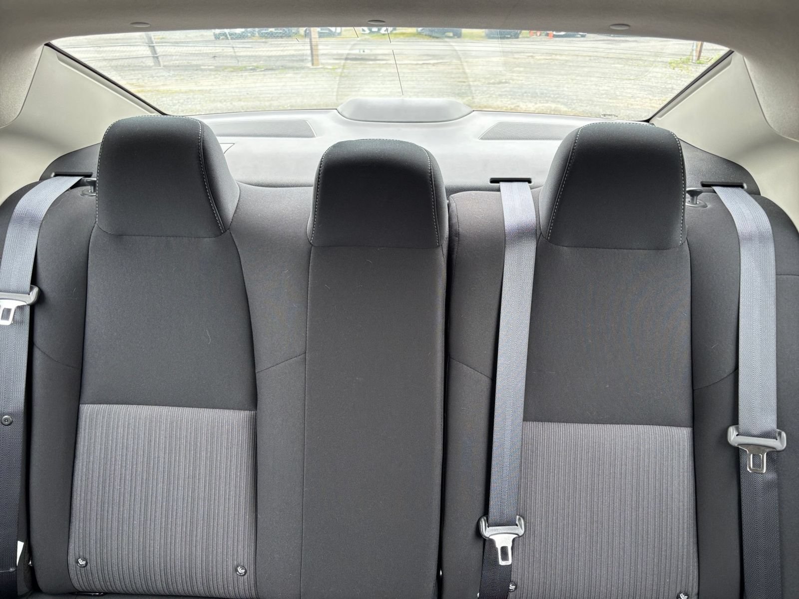 Used 2025 Nissan Sentra SV FWD image 33