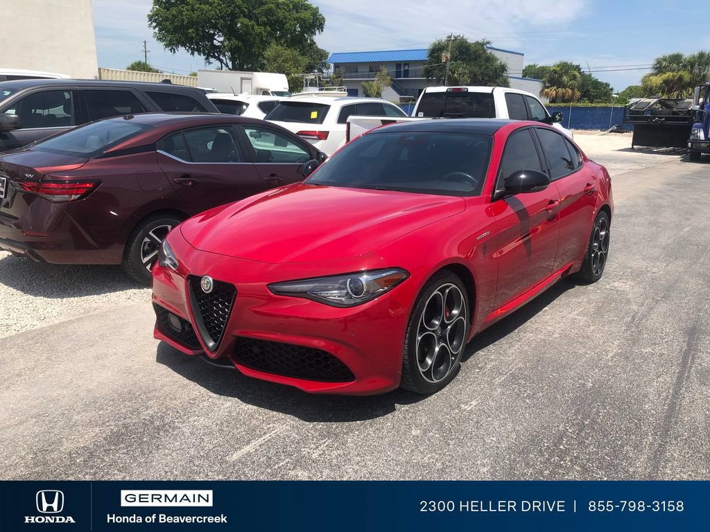 Used 2023 Alfa Romeo Giulia Veloce