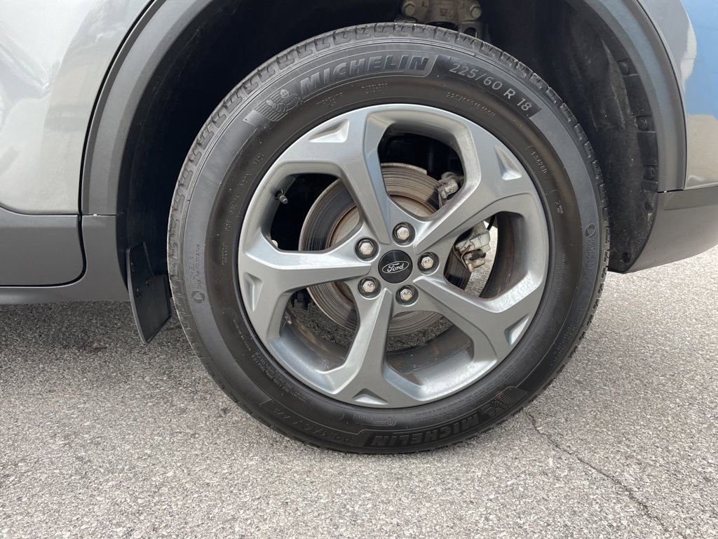 Used 2025 Ford Escape ST-Line w/ Equipment Group 301A image 53