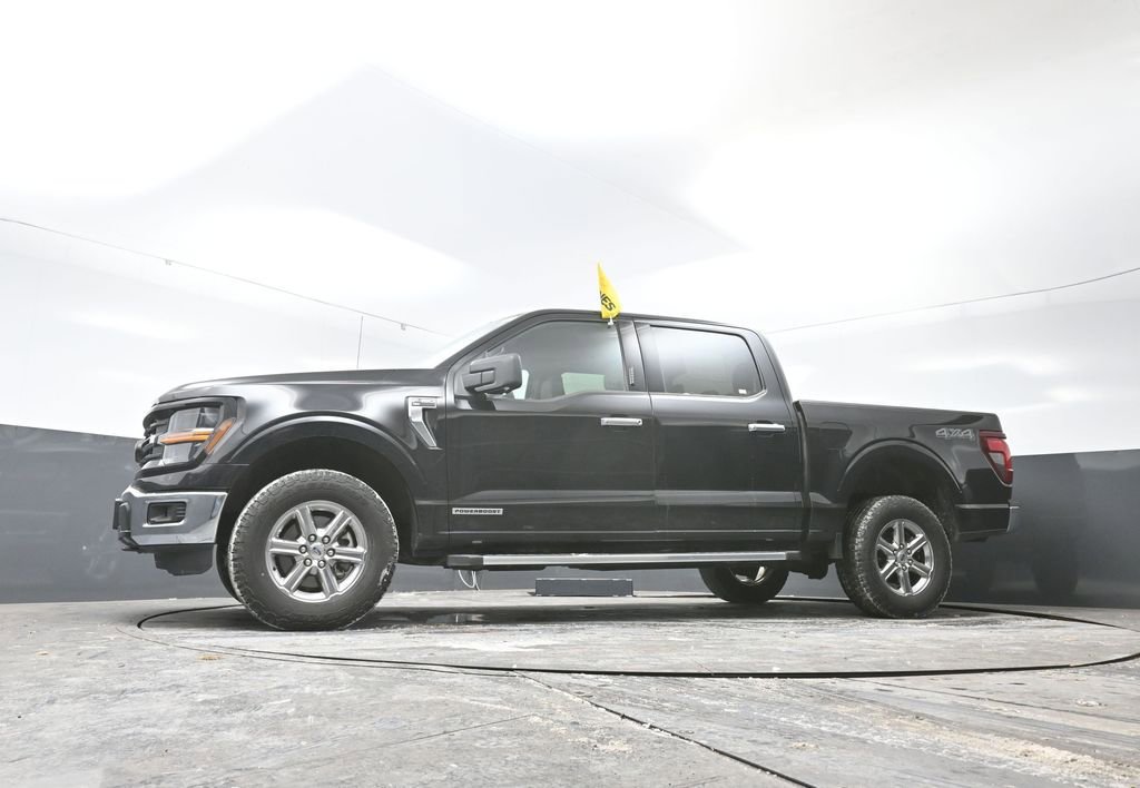 Used 2024 Ford F150 XLT w/ Mobile Office Package image 29