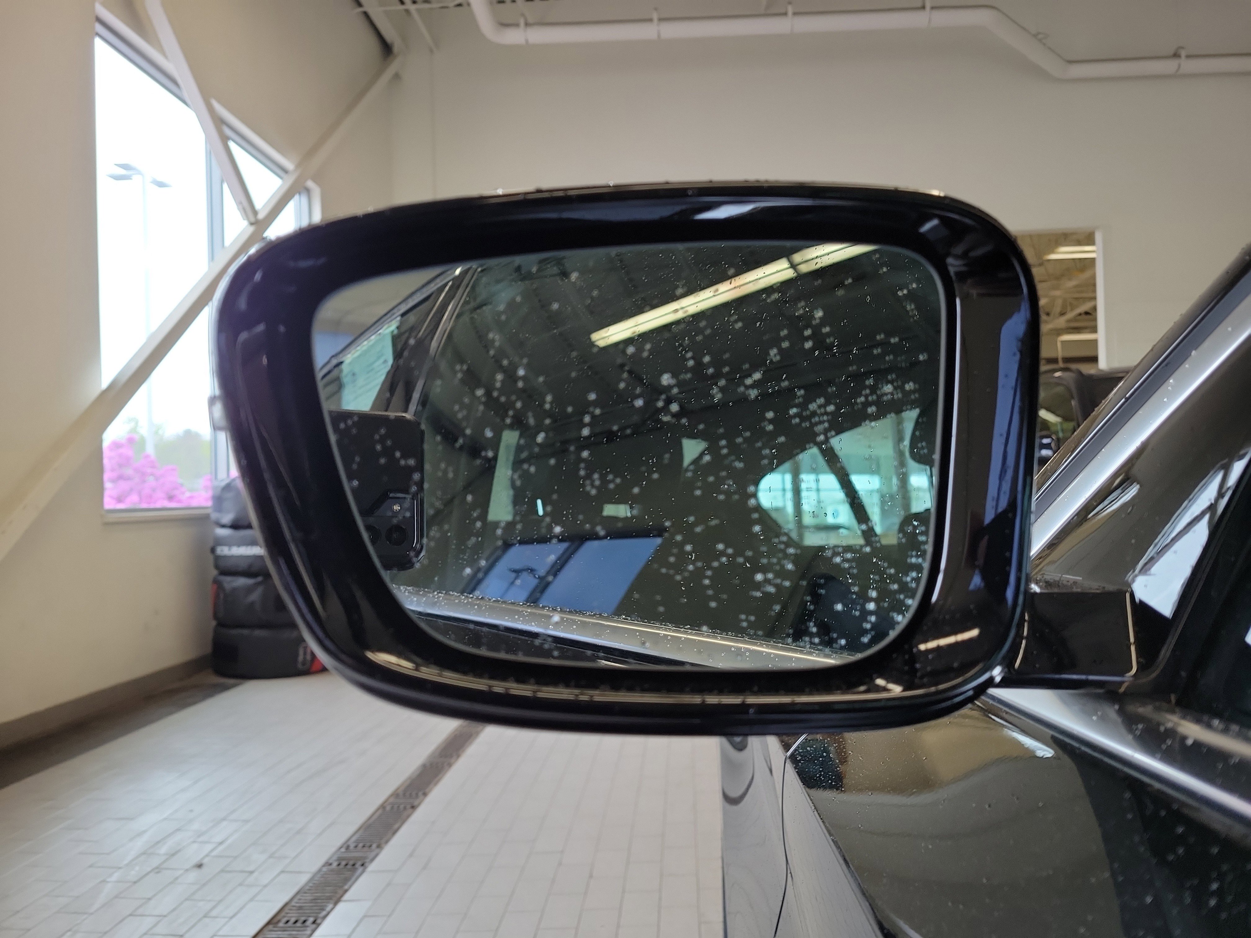 Used 2019 BMW 530i xDrive AWD/4WD image 10