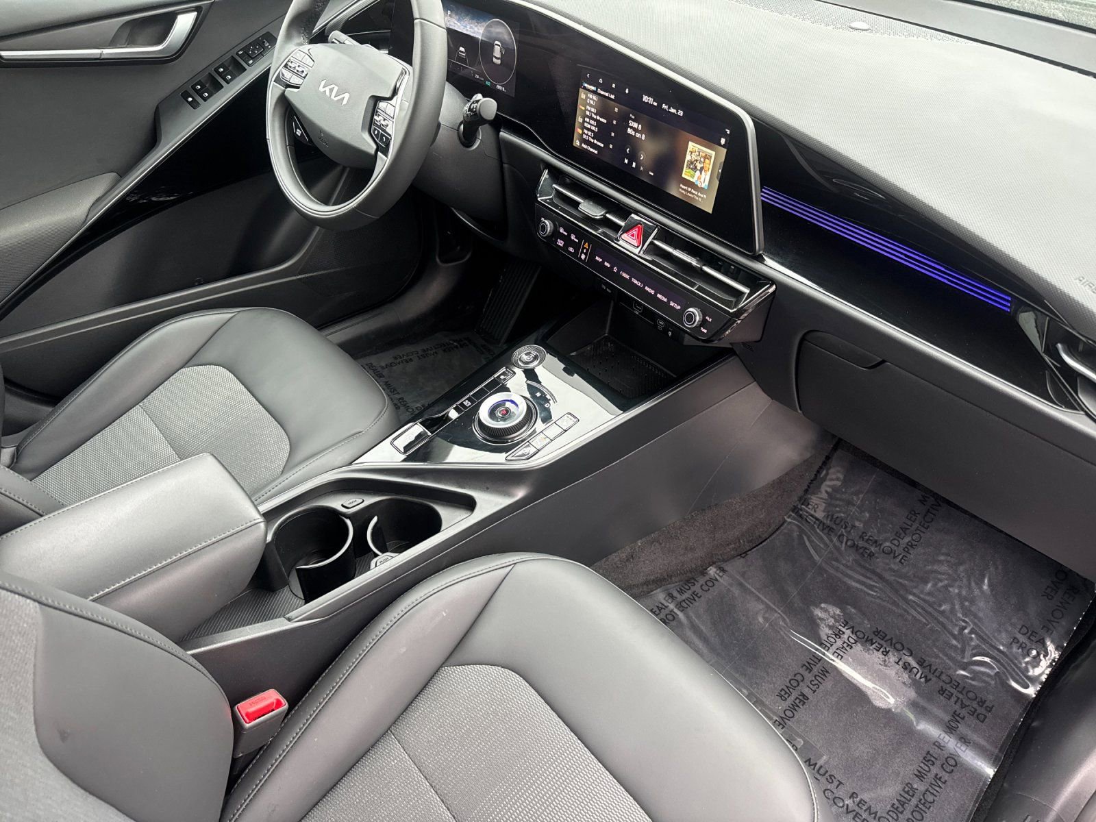 Used 2025 Kia Niro Wind image 16