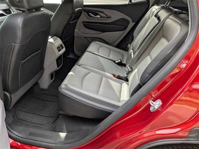 Used 2022 GMC Terrain SLT image 30