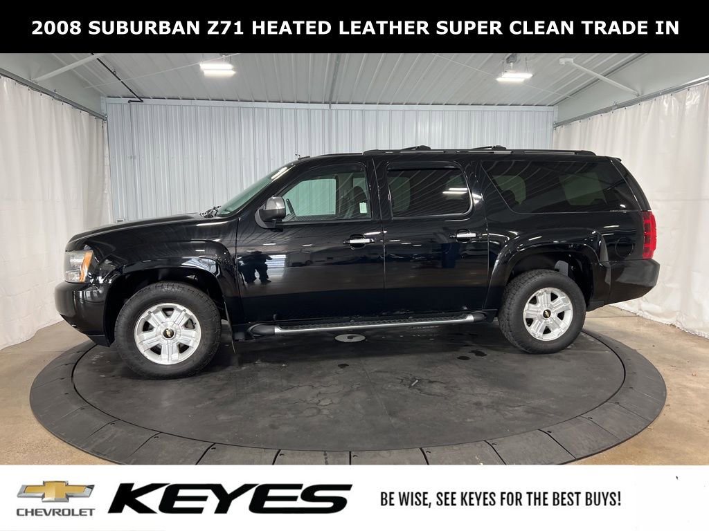 Used 2008 Chevrolet Suburban LT image 2