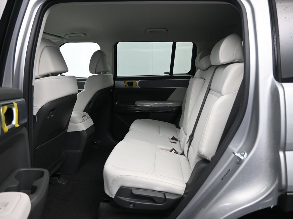 New 2026 Hyundai Santa Fe SE AWD/4WD image 24