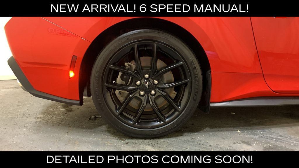 Used 2025 Ford Mustang GT RWD image 14