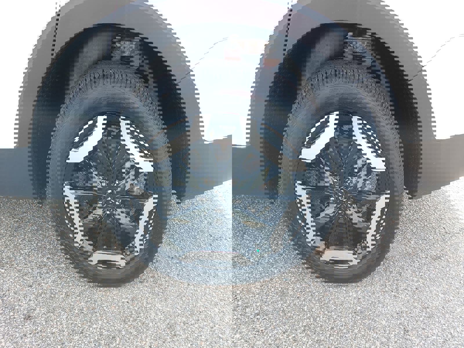 Used 2025 Kia Telluride EX w/ EX Captain's Chair Package image 36