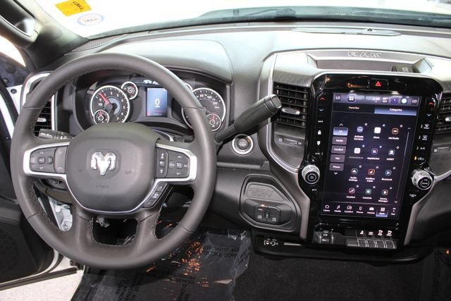 Used 2026 RAM 2500 Big Horn AWD/4WD image 29