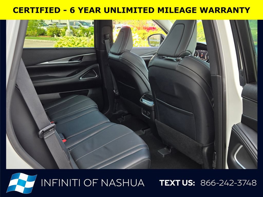 Certified 2023 INFINITI QX60 Luxe w/ Vision Package AWD/4WD image 19
