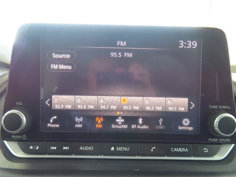 Used 2023 Nissan Rogue SV AWD/4WD image 23
