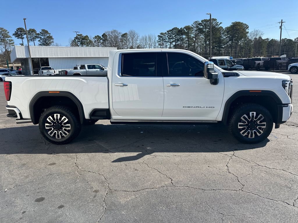Used 2026 GMC Sierra 2500 Denali Ultimate image 5