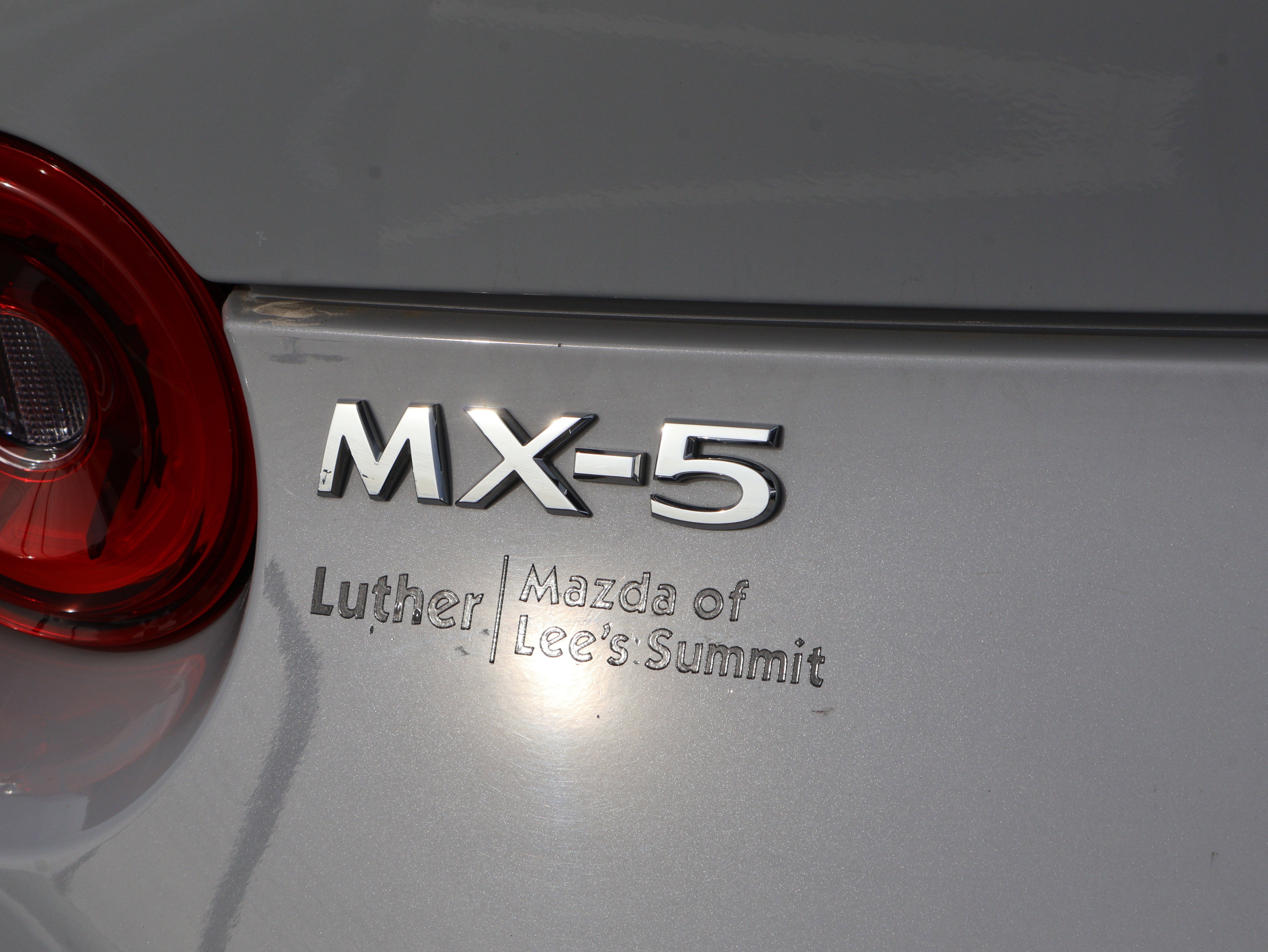 Used 2024 MAZDA MX-5 Miata RF Grand Touring image 13