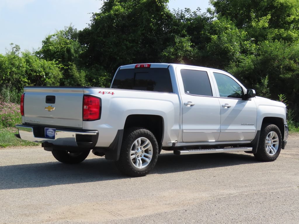 Used 2017 Chevrolet Silverado 1500 LT w/ All Star Edition AWD/4WD image 3