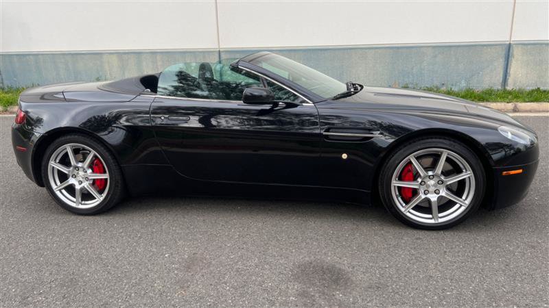 Used 2008 Aston Martin V8 Vantage Roadster RWD image 61