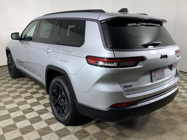 New 2026 Jeep Grand Cherokee L Altitude image 4
