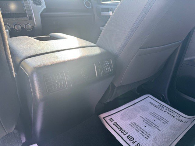 Used 2018 Toyota Tundra SR5 w/ SR5 Upgrade Package image 28