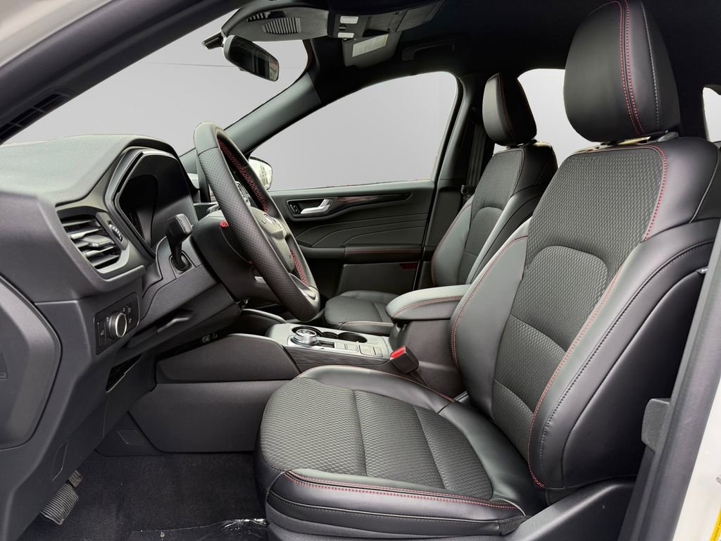 New 2026 Ford Escape ST-Line w/ Cold Weather Package image 13