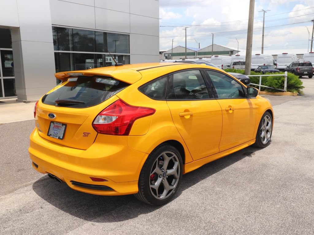 Used 2014 Ford Focus ST w/ Equipment Group 202A FWD image 13