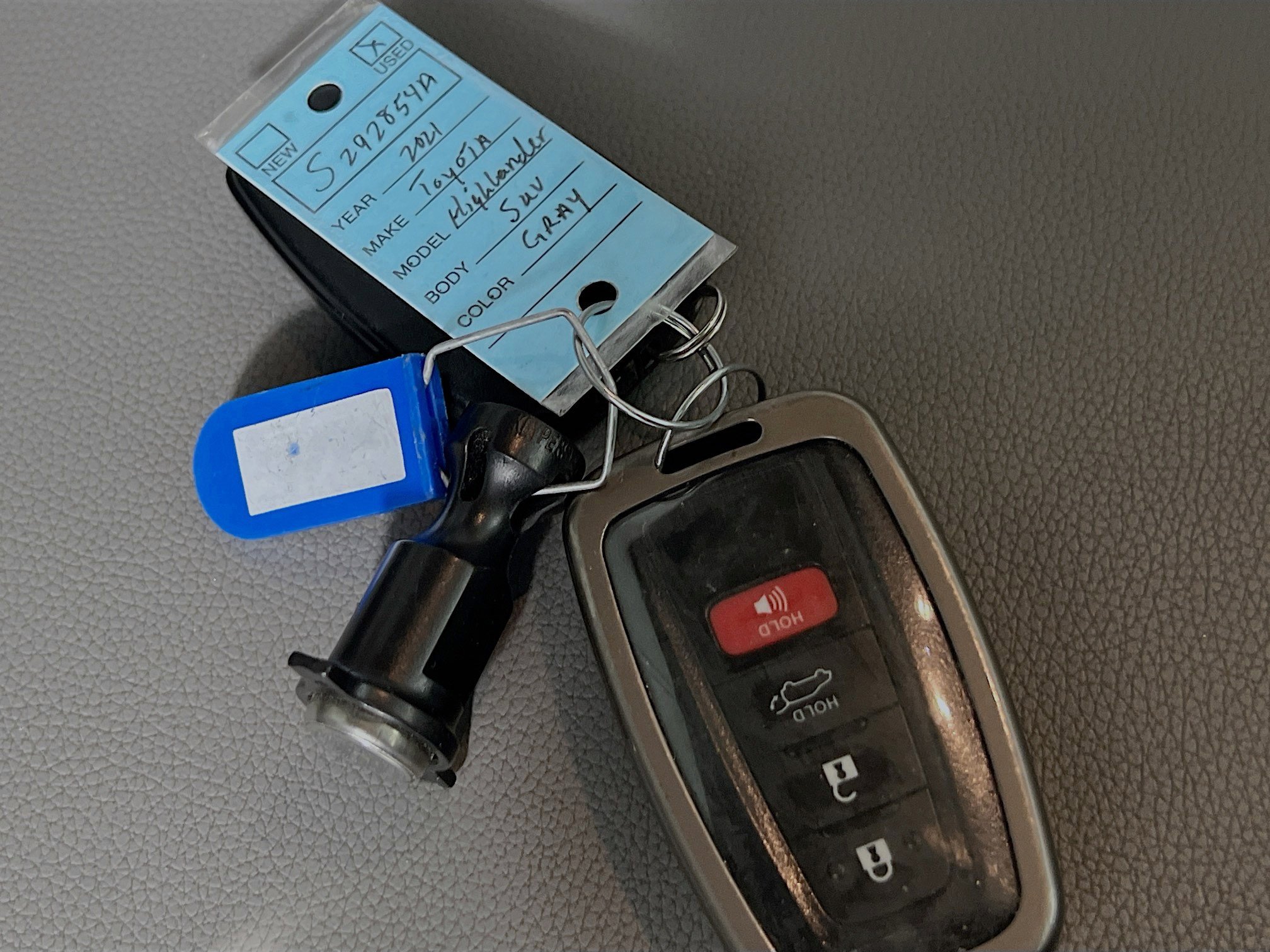 Used 2021 Toyota Highlander XLE image 36