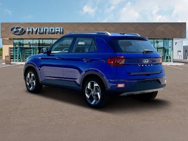 New 2025 Hyundai Venue Limited FWD image 5