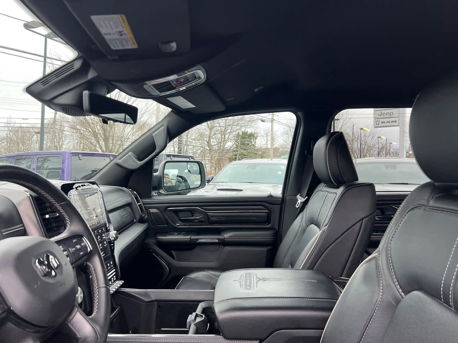 Used 2023 RAM 1500 Limited image 12