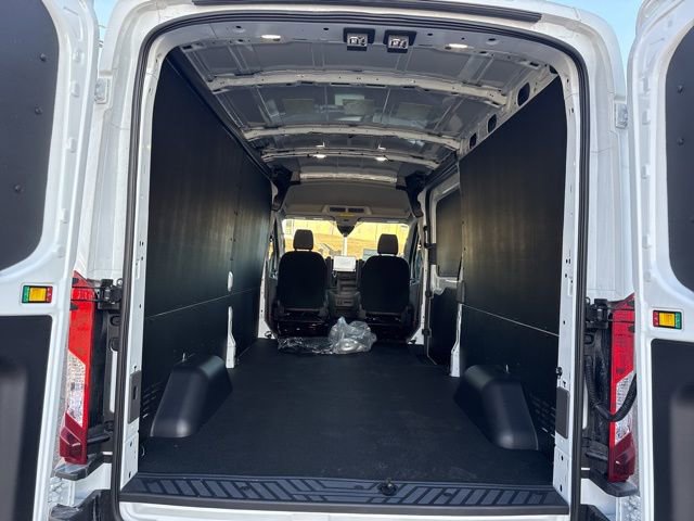 New 2026 Ford Transit 250 148 Medium Roof Extended AWD w/ Load Area Protection Package image 36