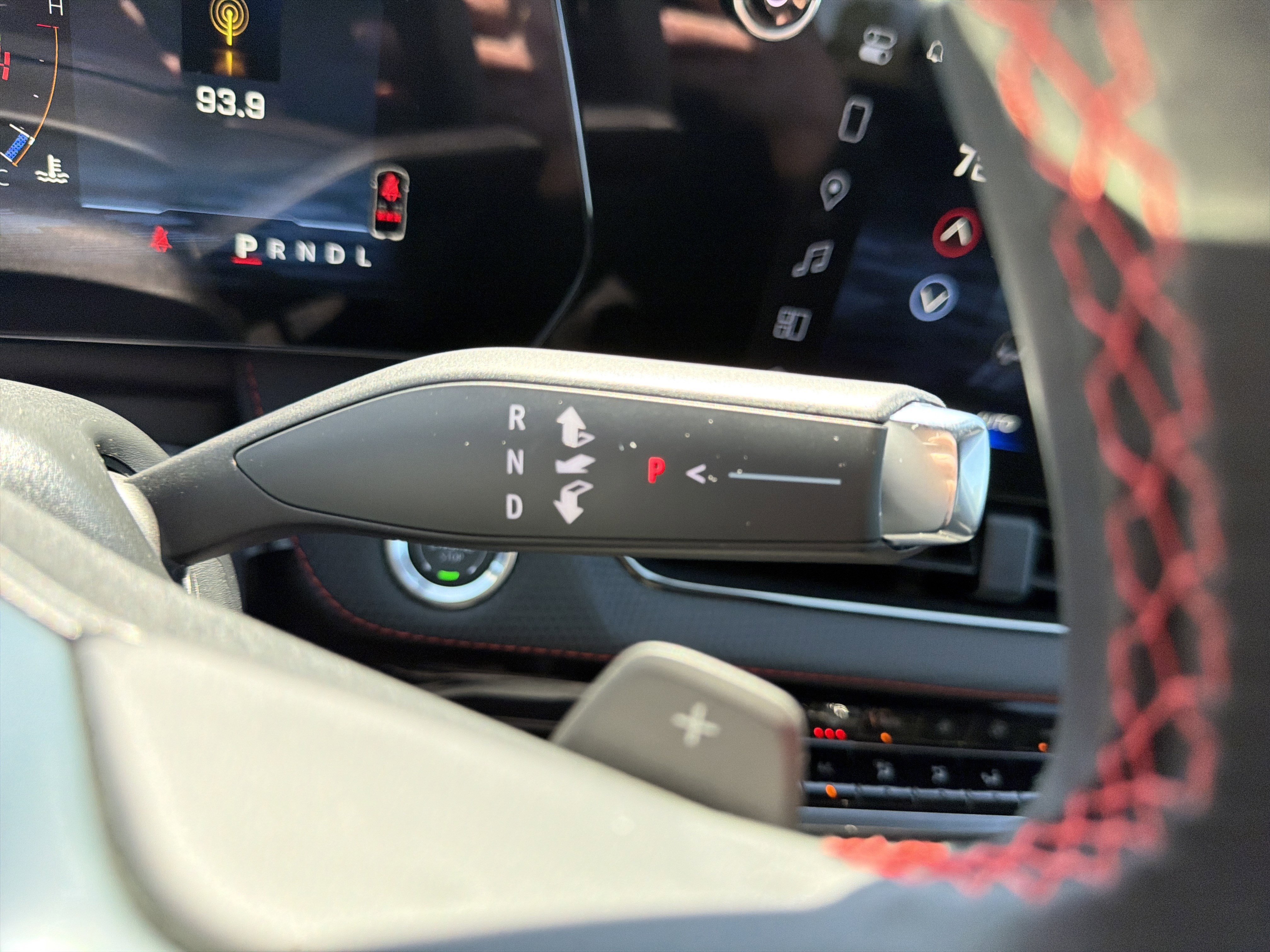 Used 2026 Chevrolet Equinox RS FWD image 32