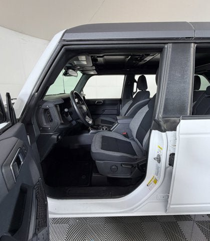 Used 2025 Ford Bronco Big Bend image 9
