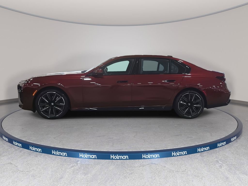 Certified 2023 BMW 760i xDrive w/ Parking Assistance Package image 8