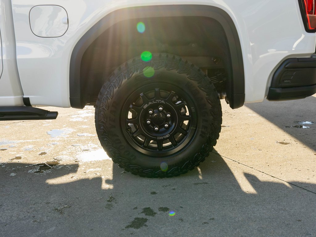 New 2026 GMC Sierra 1500 AT4X w/ AT4X AEV Edition image 32