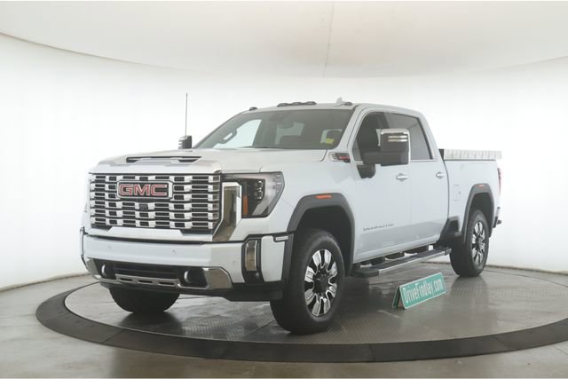 Used 2026 GMC Sierra 2500 Denali w/ Technology Package image 10