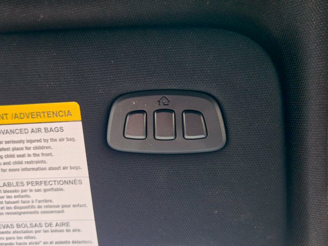 Used 2025 Ford Explorer ST-Line AWD/4WD image 24