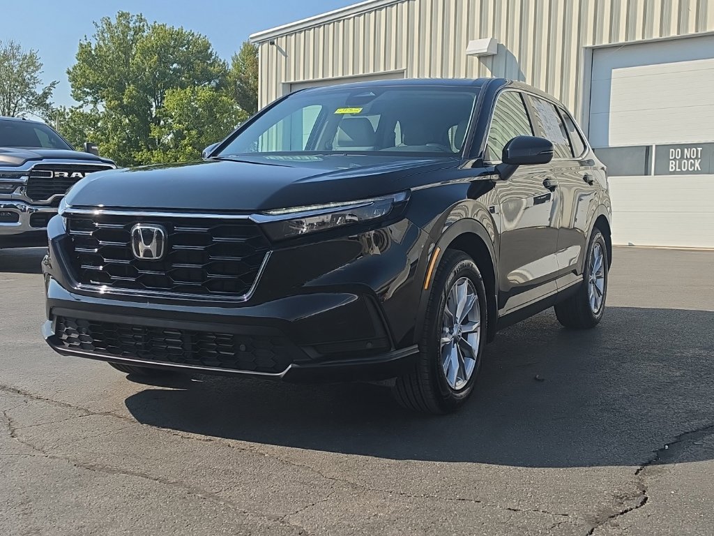 Used 2025 Honda CR-V EX-L image 3