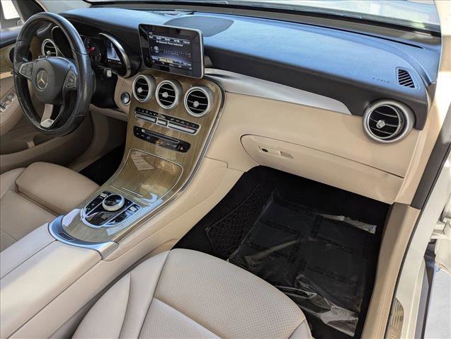 Used 2019 Mercedes-Benz GLC 300 image 20