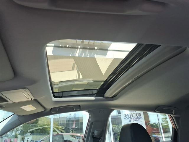 Used 2025 Acura Integra image 2