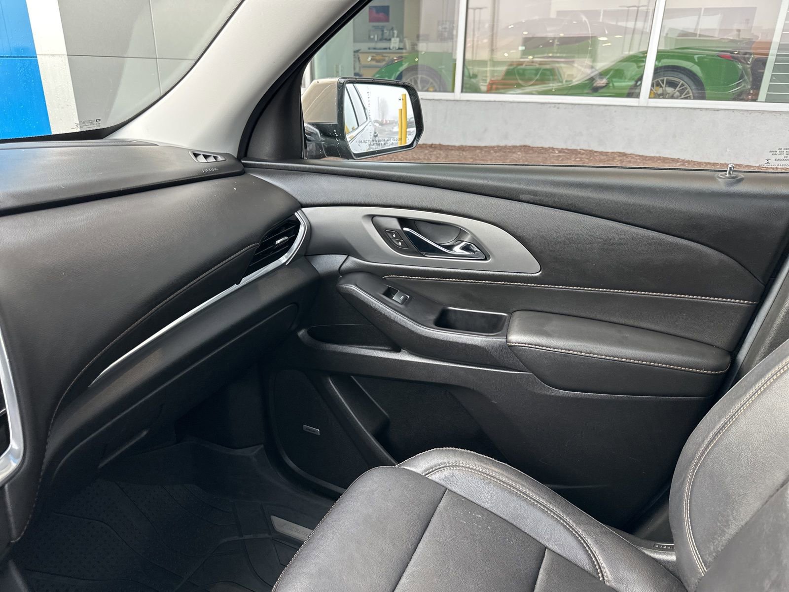 Used 2019 Chevrolet Traverse LT w/ LT Premium Package image 43