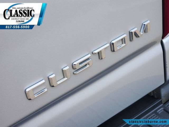Used 2021 Chevrolet Silverado 2500 Custom w/ Custom Value Package AWD/4WD image 14